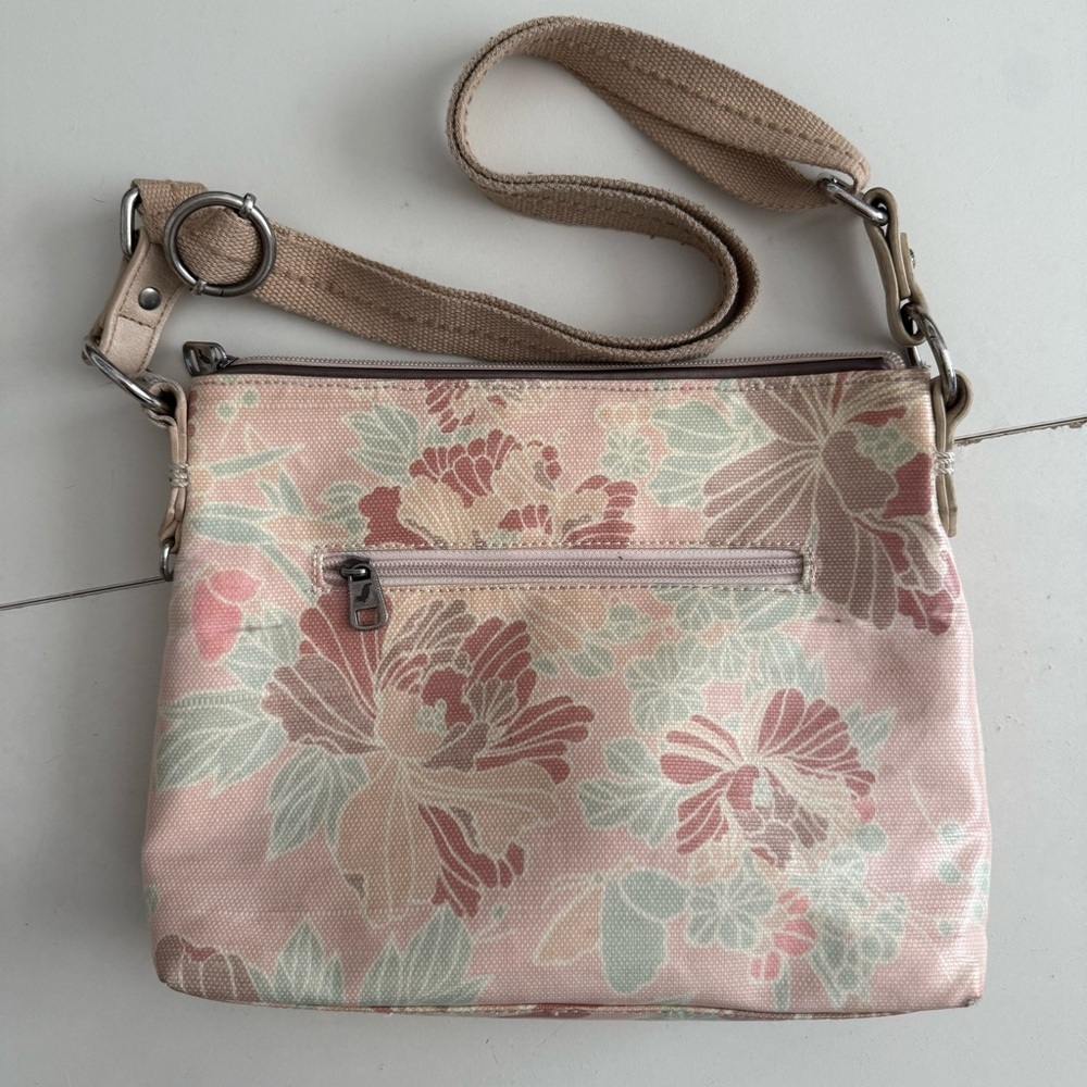Sakroots Artist Circle Crossbody Pink Coral Peach Floral Butterfly Boho Knit Y2K - Picture 2 of 2